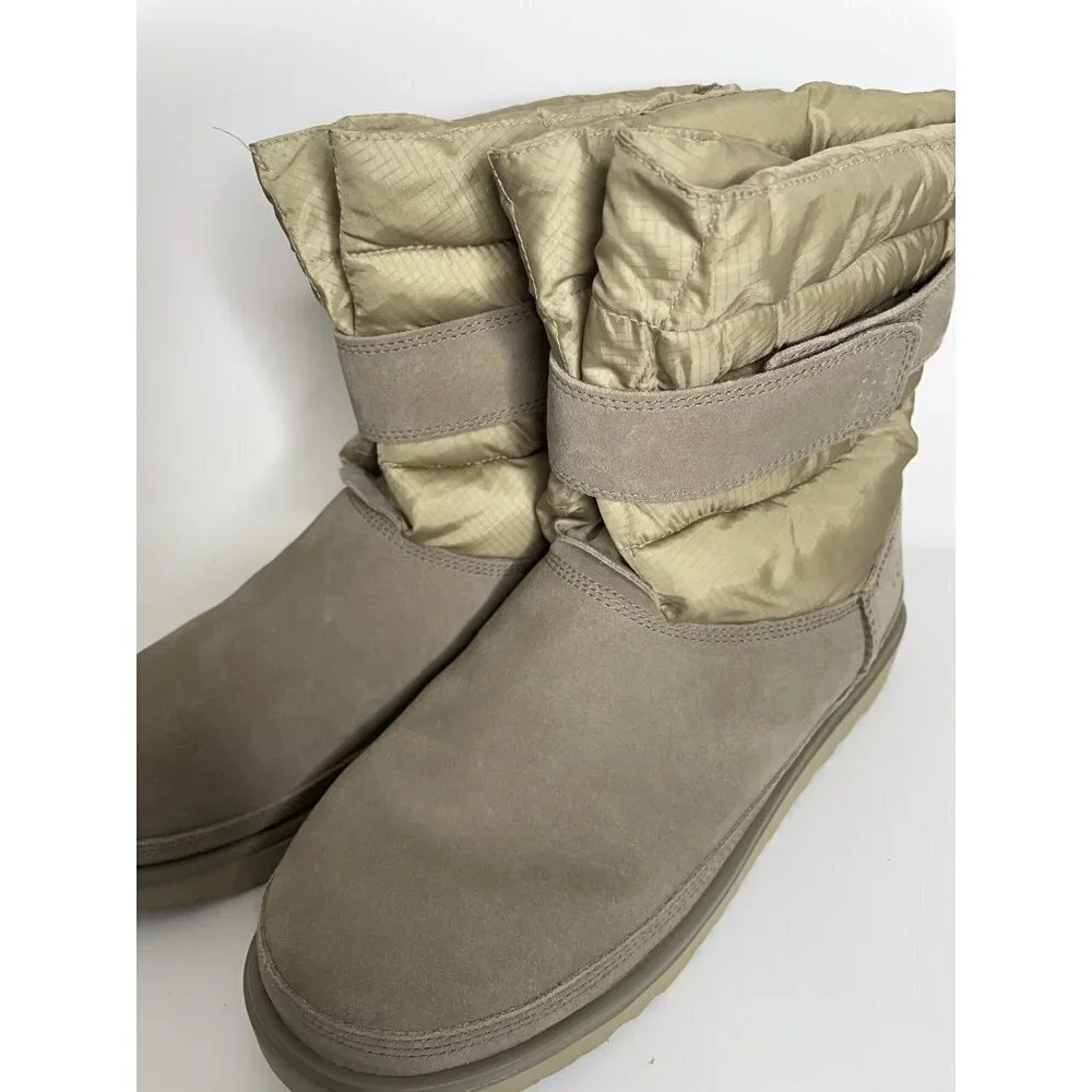 UGG Men's Classic Short Pull on Weather Dune Suede Boots Tan Size US 9 EU 42 NEW